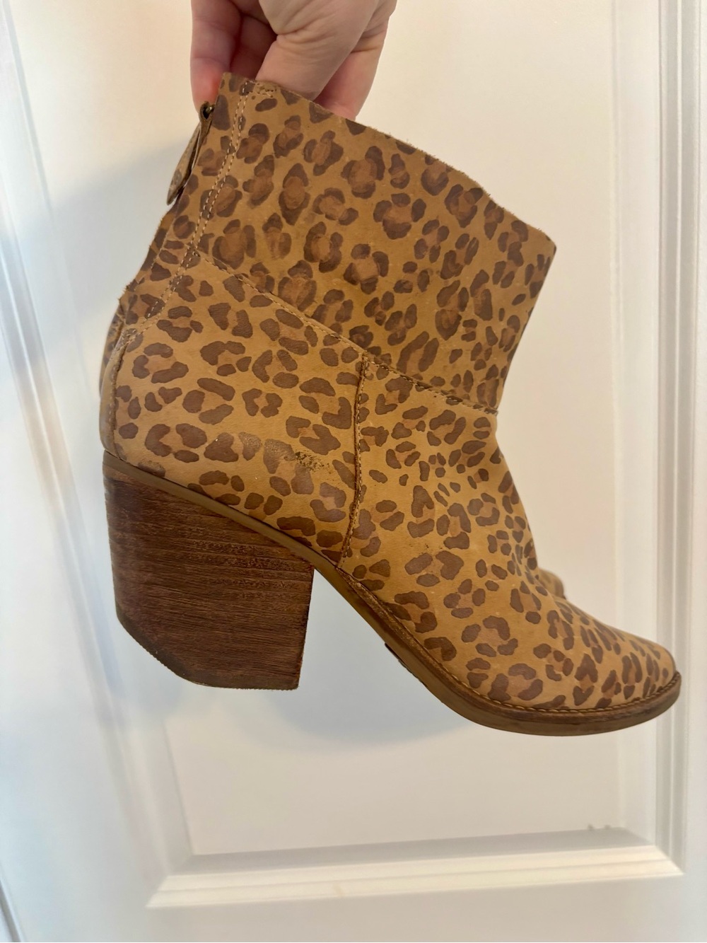 Matisse Leopard Print Ankle Booties - Brown/Tan